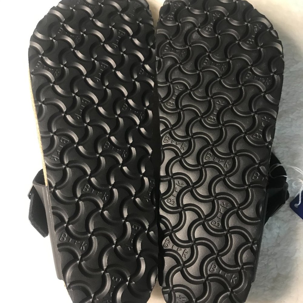 NWT Birkenstock Black Gizeh Sandals - Picture 6 of 7